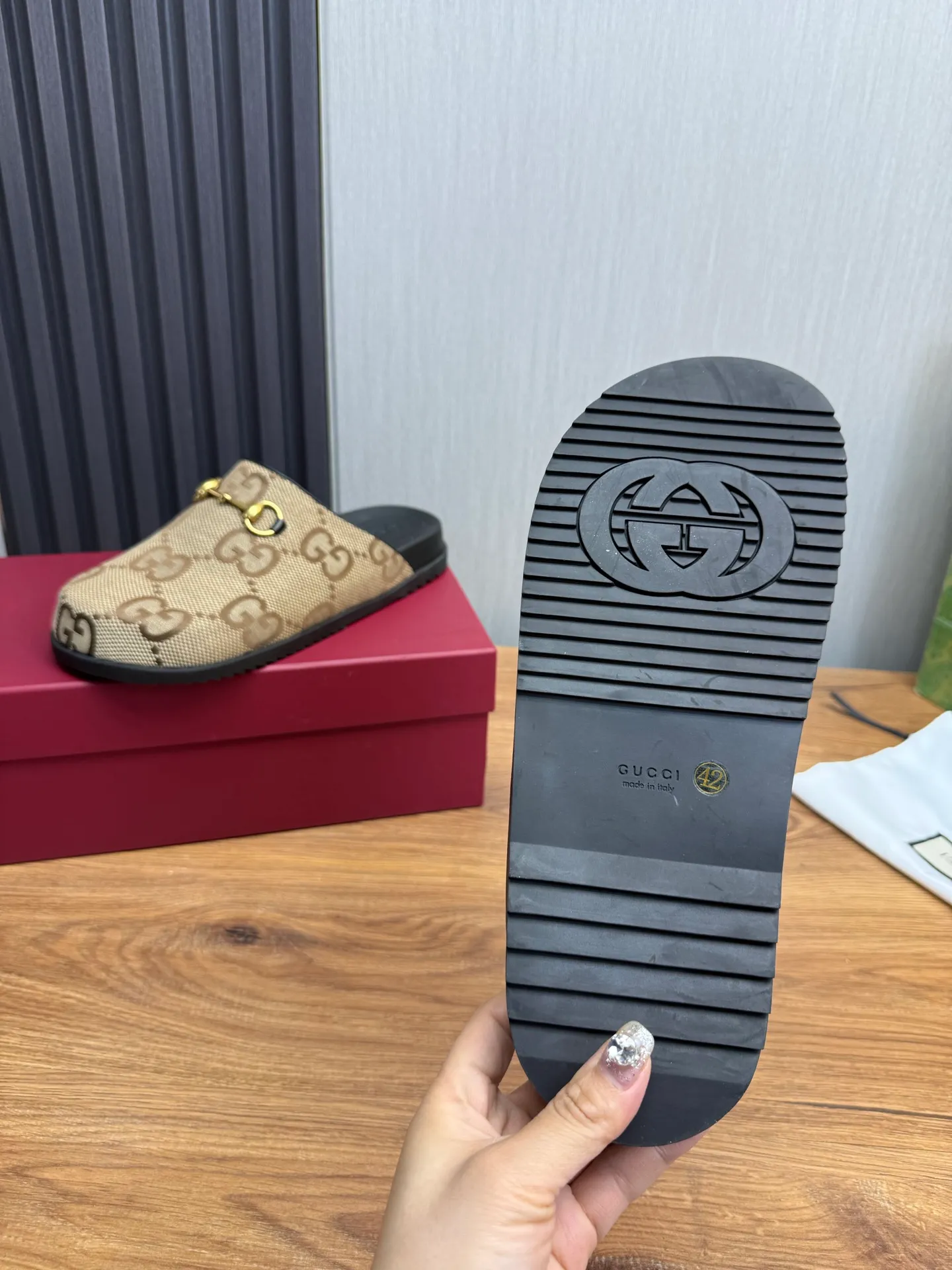 Men's men's shoes💰Pili 400💰Maoli 440💰 ＧＵＣＣＩGucci. Popular couple slippers hot sale🩷💚 🩴Official website one to one production 35-45 size 45 46 🉑️Customized!